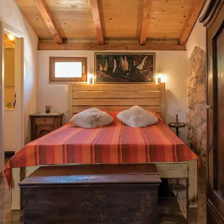 Semesterbostad 5 Bedroom Stunning In Milna (Brac)