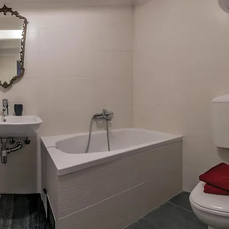 펜션 5 Bedroom Stunning In *