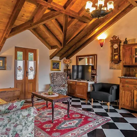 5 Bedroom Stunning In 펜션 밀나
