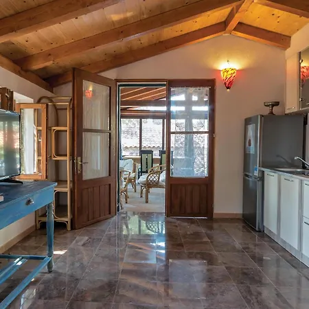 5 Bedroom Stunning In *